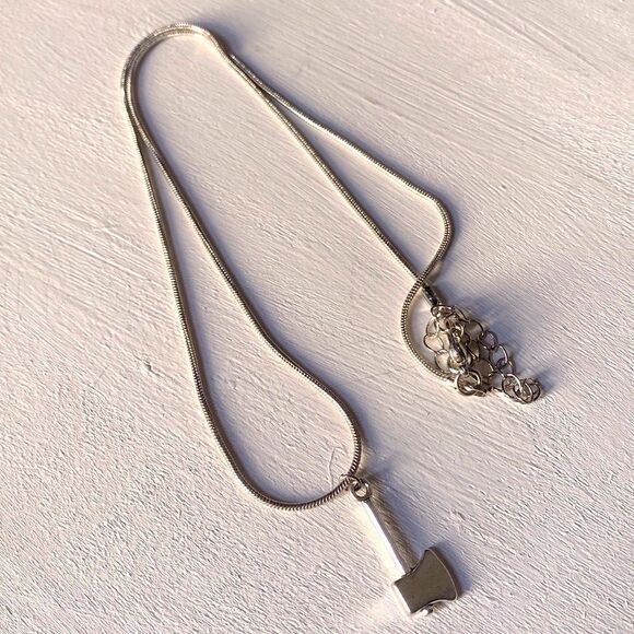 Dainty, Faux Axe Blade, Charm & Rope Chain, NEW - Picture 7 of 8